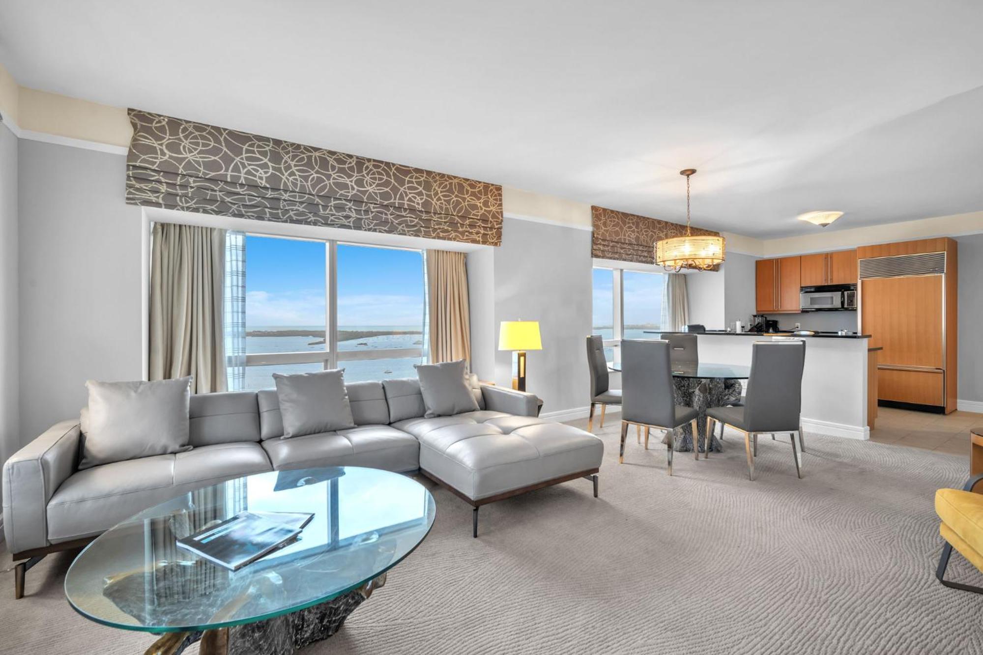 2 Bedroom Or King Studio Suites Four Seasons Hotel Miami Free Wi-Fi & Free Parking ภายนอก รูปภาพ