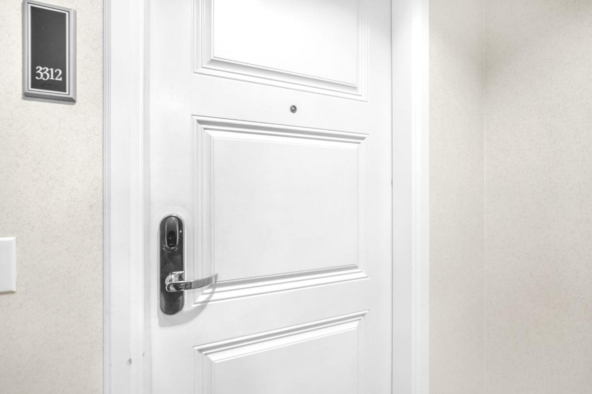 2 Bedroom Or King Studio Suites Four Seasons Hotel Miami Free Wi-Fi & Free Parking ภายนอก รูปภาพ