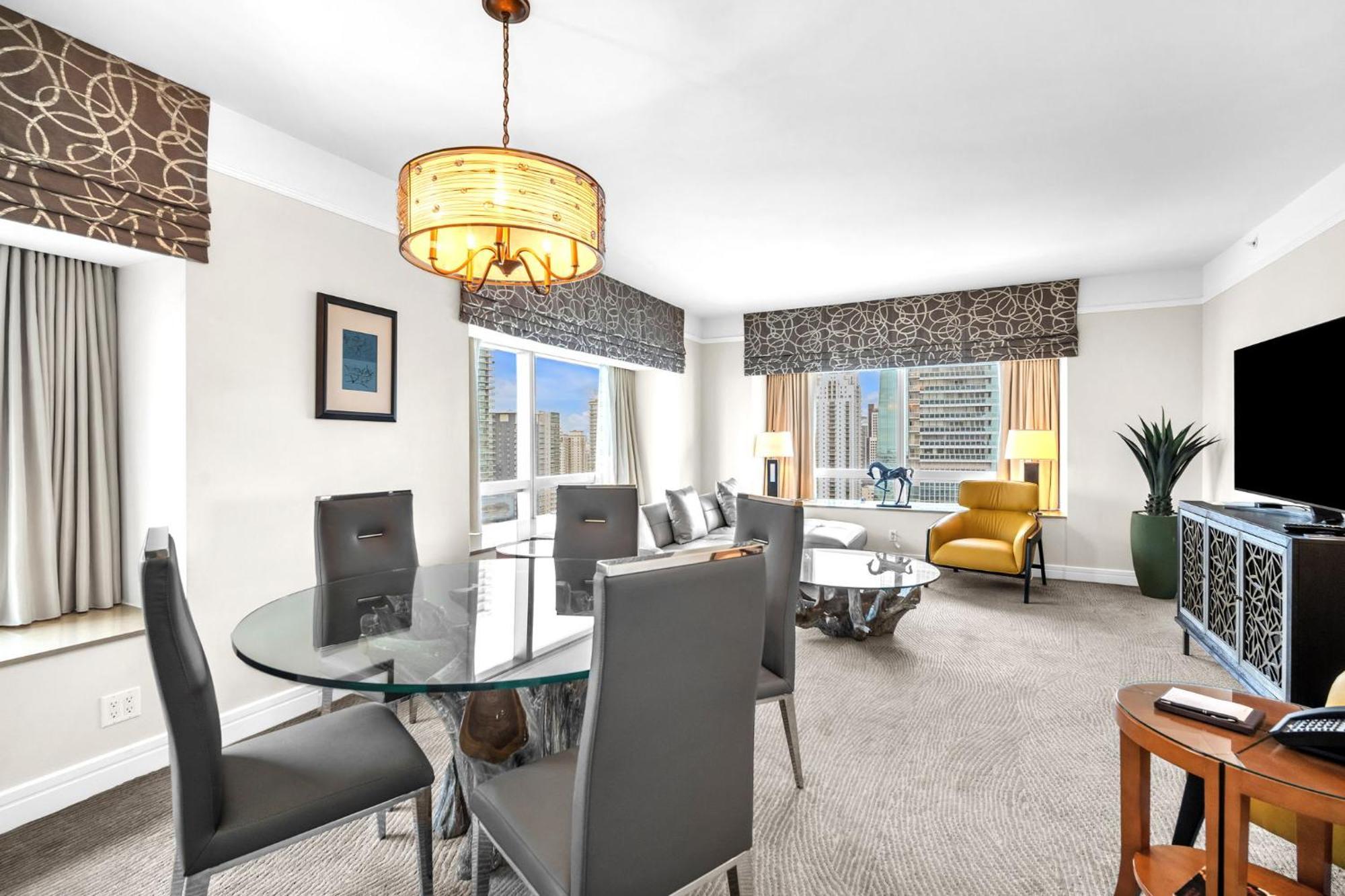 2 Bedroom Or King Studio Suites Four Seasons Hotel Miami Free Wi-Fi & Free Parking ภายนอก รูปภาพ