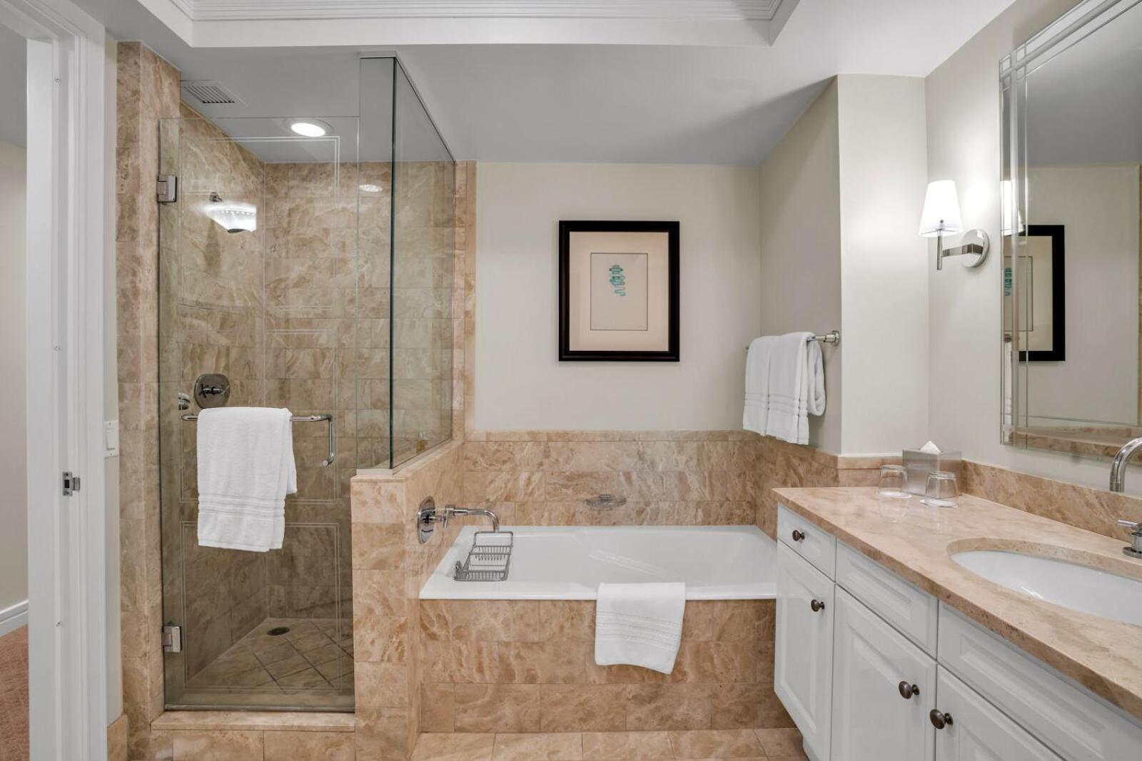 2 Bedroom Or King Studio Suites Four Seasons Hotel Miami Free Wi-Fi & Free Parking ภายนอก รูปภาพ