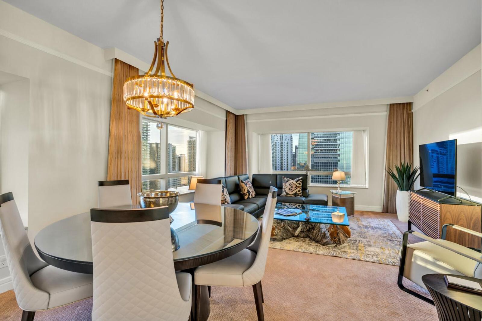 2 Bedroom Or King Studio Suites Four Seasons Hotel Miami Free Wi-Fi & Free Parking ห้อง รูปภาพ