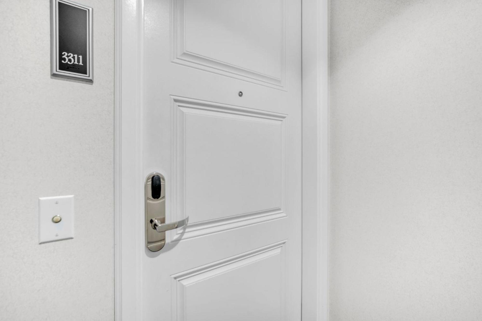 2 Bedroom Or King Studio Suites Four Seasons Hotel Miami Free Wi-Fi & Free Parking ห้อง รูปภาพ